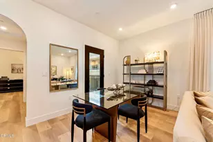 139 S Oak Knoll Ave, Pasadena, CA 91101 - Photo 7
