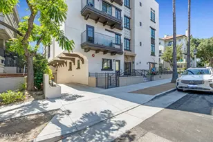 139 S Oak Knoll Ave, Pasadena, CA 91101 - Photo 29