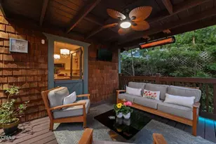1866 Las Lunas St, Pasadena, CA 91107 - Photo 55