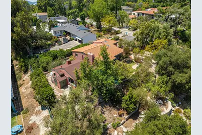 2300 El Moreno Street, La Crescenta, CA 91214 - Photo 1