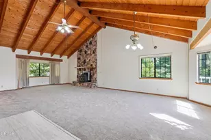 963 Jungfrau Dr, Crestline, CA 92325 - Photo 9