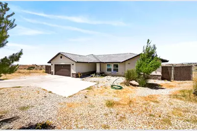 22422 Roundup Way, Apple Valley, CA 92308 - Photo 33