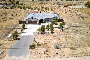 22422 Roundup Way, Apple Valley, CA 92308 - Photo 37