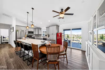 22422 Roundup Way, Apple Valley, CA 92308 - Photo 11
