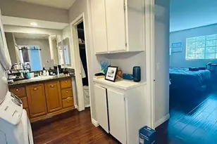 1181 Packers Cir, Tustin, CA 92780 - Photo 9