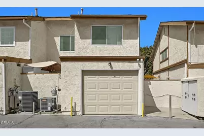13175 Bromont Avenue, Sylmar, CA 91342 - Photo 35