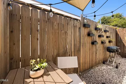 1677 N Sierra Bonita Avenue, Pasadena, CA 91104 - Photo 25