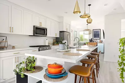 2931 W Exposition Place #1, Los Angeles, CA 90018 - Photo 1