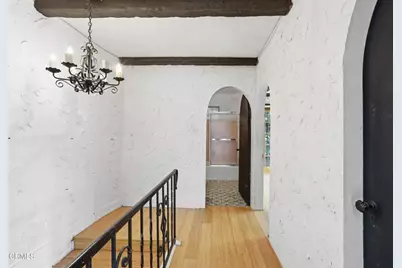 3911 De Longpre Avenue, Los Angeles, CA 90027 - Photo 25