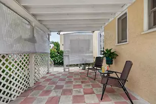 333 N San Marino Ave, San Gabriel, CA 91775 - Photo 25