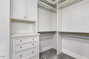 345 E Colorado Blvd, Pasadena, CA 91101 - Photo 25