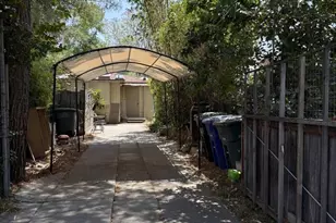 646 W Mendocino St, Altadena, CA 91001 - Photo 3