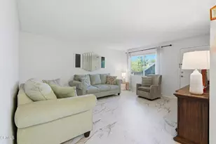 408 Burchett St, Glendale, CA 91203 - Photo 3