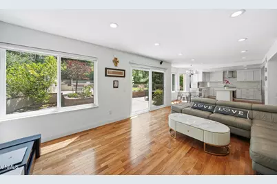3180 Dragonfly Street, Glendale, CA 91206 - Photo 21