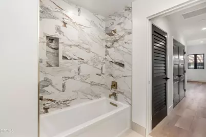 139 S Oak Knoll Avenue #102, Pasadena, CA 91101 - Photo 13