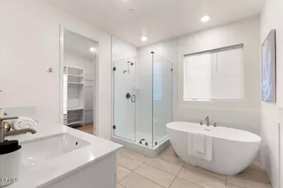 23744 Orange Blossom Drive, Santa Clarita, CA  - Photo 25