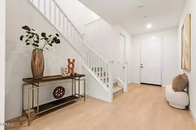 23744 Orange Blossom Drive, Santa Clarita, CA  - Photo 15