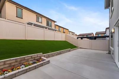 23744 Orange Blossom Drive, Santa Clarita, CA  - Photo 35