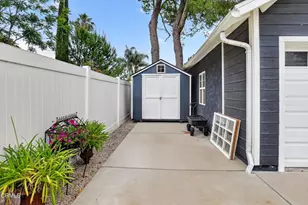25067 Everett Dr, Newhall, CA 91321 - Photo 73