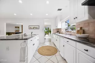 7015 Charrick Pl, Tujunga, CA 91042 - Photo 13