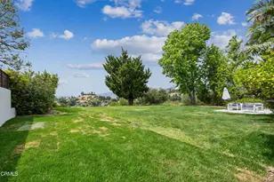 7015 Charrick Pl, Tujunga, CA 91042 - Photo 35