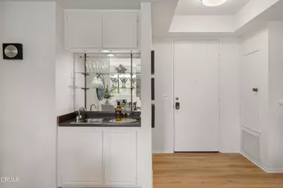 497 E California Boulevard #203, Pasadena, CA 91106 - Photo 3