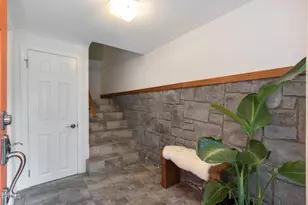 3866 Udell Ct, Los Angeles, CA 90027 - Photo 3