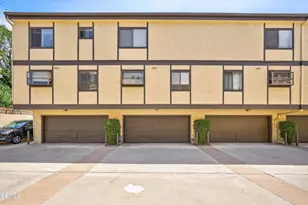 881 W Huntington Dr, Arcadia, CA 91007 - Photo 39
