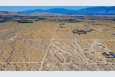 10 15th Avenue, Desert Hot Springs, CA 92240 - Photo 7