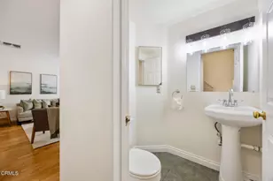 49 N Parkwood Ave, Pasadena, CA 91107 - Photo 15