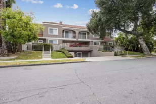49 N Parkwood Ave, Pasadena, CA 91107 - Photo 27