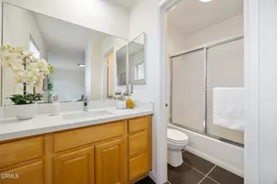 49 N Parkwood Ave, Pasadena, CA 91107 - Photo 19