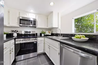 49 N Parkwood Avenue #10, Pasadena, CA 91107 - Photo 9