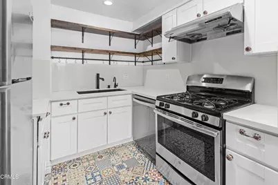 800 W 1st Street #2107, Los Angeles, CA 90012 - Photo 11