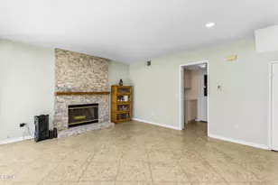 23243 Golden Eye Ln, Moreno Valley, CA 92557 - Photo 11