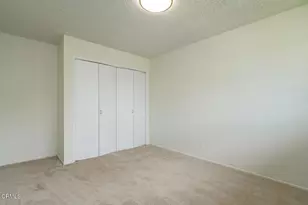 1740 Hillfair Dr, Glendale, CA 91208 - Photo 37