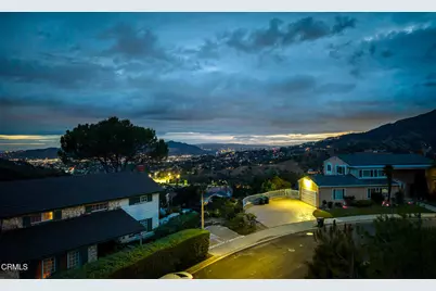 1740 Hillfair Drive, Glendale, CA 91208 - Photo 51