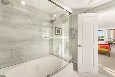 880 W 1st Street #302, Los Angeles, CA 90012 - Photo 33