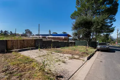 3298 N Marengo Avenue, Altadena, CA 91001 - Photo 3