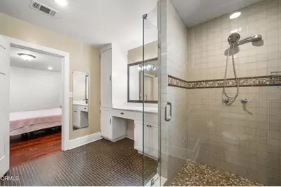 6158 Oak Crest Way, Los Angeles, CA 90042 - Photo 27