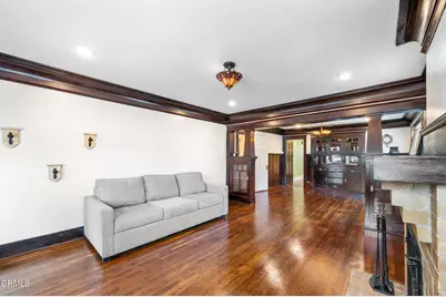 6158 Oak Crest Way, Los Angeles, CA 90042 - Photo 13