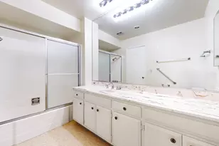 420 S Madison Ave, Pasadena, CA 91101 - Photo 27