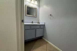 11337 Dronfield Terrace, Los Angeles, CA 91331 - Photo 11