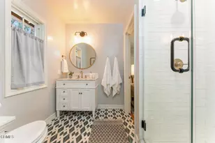 2060 E Altadena Dr, Altadena, CA 91001 - Photo 25