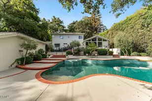 2060 E Altadena Dr, Altadena, CA 91001 - Photo 41