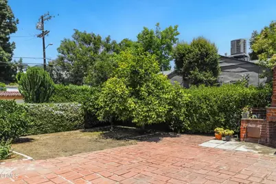 1544 Angelus Avenue, Los Angeles, CA 90026 - Photo 27