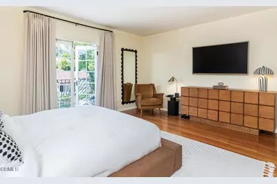 3177 Lake Hollywood Drive, Los Angeles, CA 90068 - Photo 17