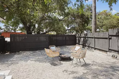1200 Fernside Drive, La Canada Flintridge, CA 91011 - Photo 35