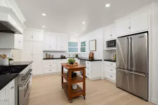 1200 Fernside Dr, La Canada Flintridge, CA 91011 - Photo 15