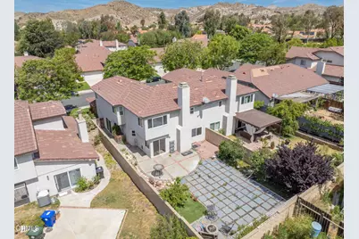 28942 Rue Daniel, Santa Clarita, CA 91387 - Photo 9